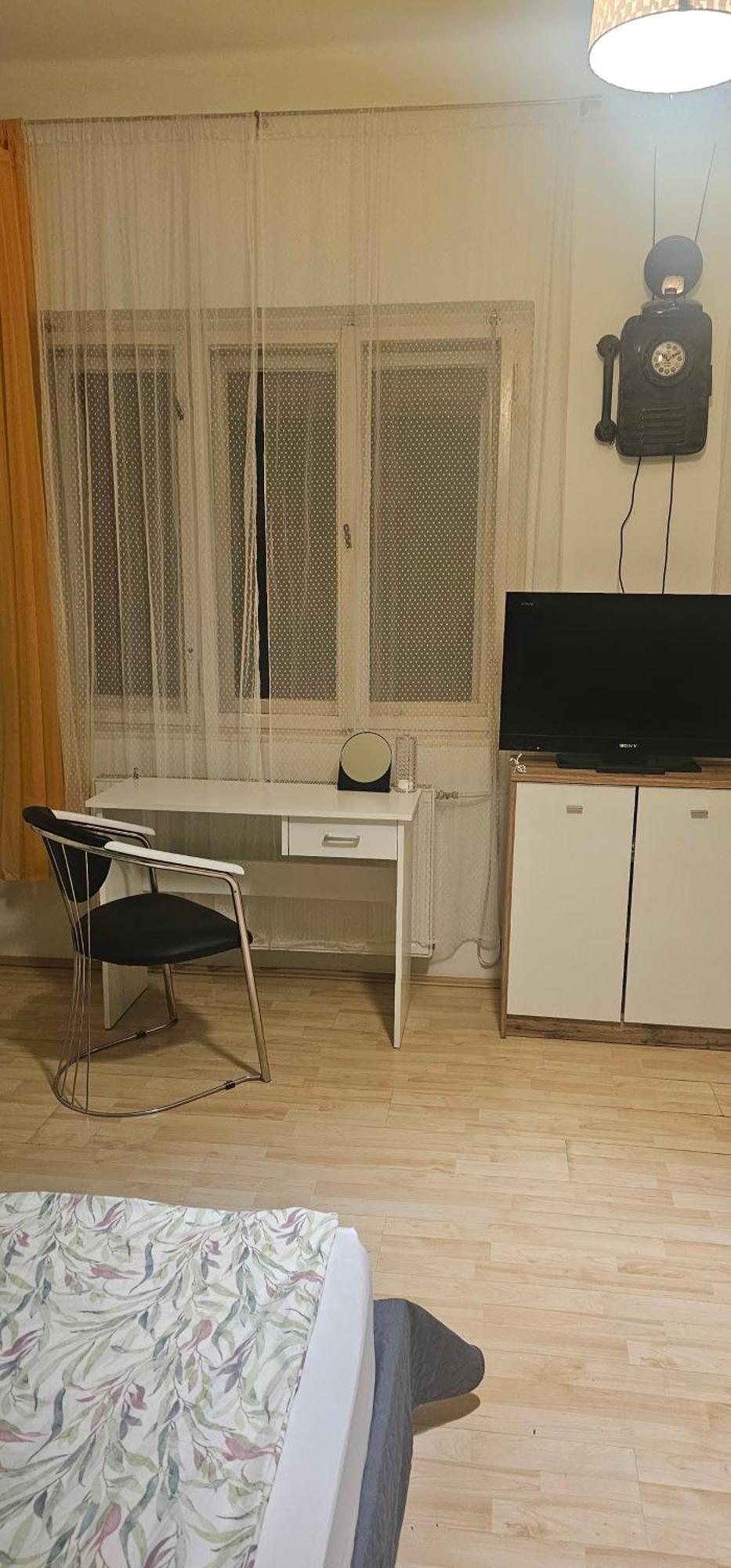 Zizi Apartman Debrecen Esterno foto